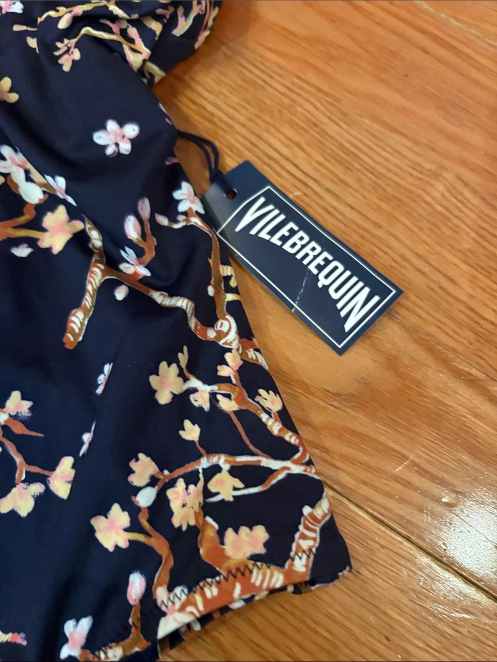 NWT! VILEBREQUIN Women’s Navy Floral One-Piece Swimsuit Small S